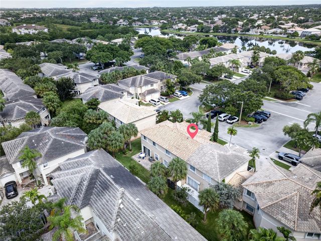 17071 NW 22nd St, Pembroke Pines, FL 33028