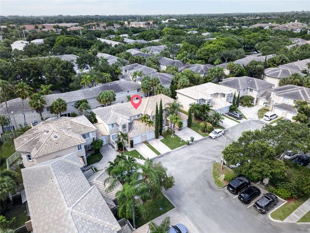 17071 NW 22nd St, Pembroke Pines, FL 33028