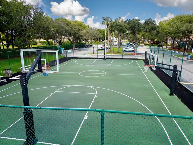 17071 NW 22nd St, Pembroke Pines, FL 33028