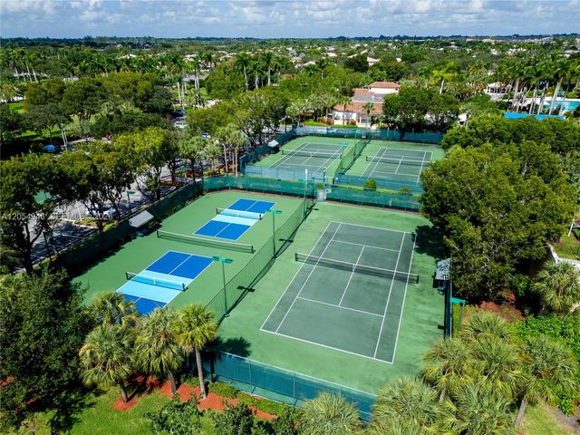 17071 NW 22nd St, Pembroke Pines, FL 33028