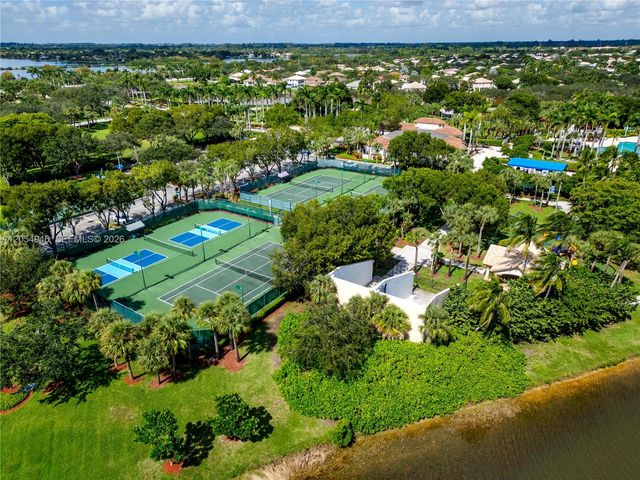 17071 NW 22nd St, Pembroke Pines, FL 33028