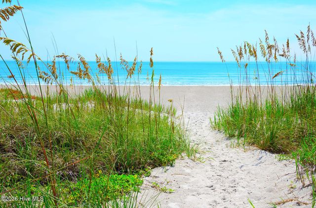 211 Londonshire Drive, Myrtle Beach, SC 29579