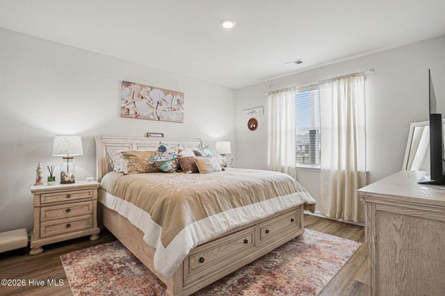 211 Londonshire Drive, Myrtle Beach, SC 29579