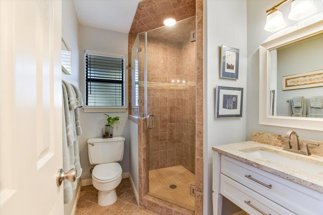 9016 Balcones Club DR, Austin, TX 78750