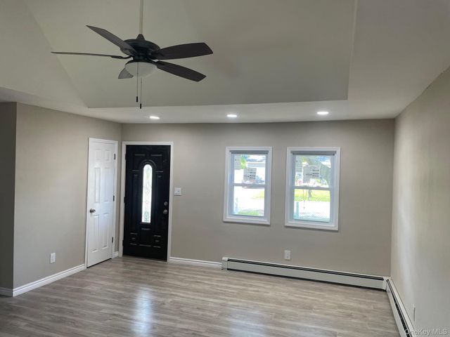 54 Ash Street, Central Islip, NY 11722