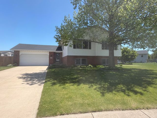 6159 Brie Avenue, Portage, IN 46368