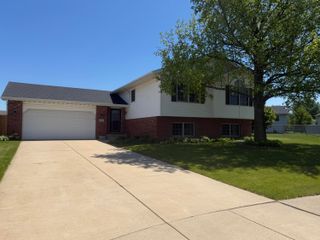 6159 Brie Avenue, Portage, IN 46368