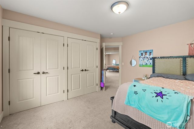 5844 Ashbourne Lane SE, Olympia, WA 98501