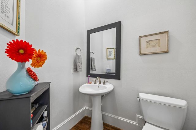 5718 Kansas Street C, Houston, TX 77007