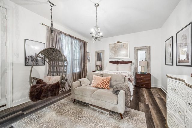 5718 Kansas Street C, Houston, TX 77007