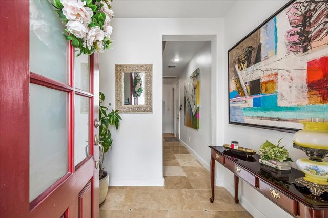 5718 Kansas Street C, Houston, TX 77007