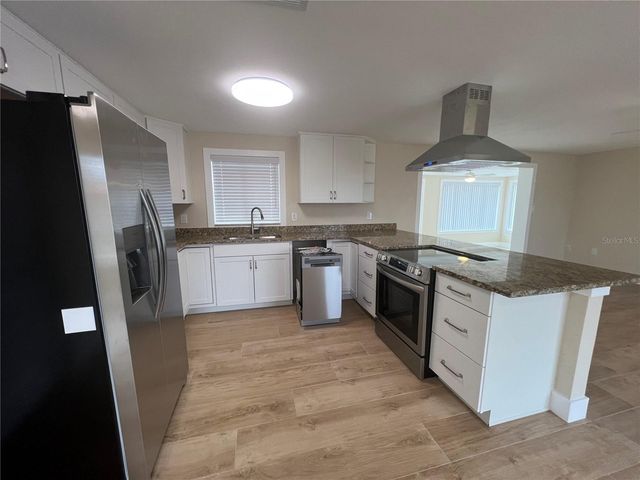 421 ADAMS COURT NW, Port Charlotte, FL 33952