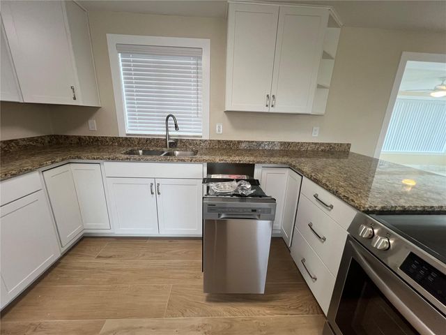 421 ADAMS COURT NW, Port Charlotte, FL 33952