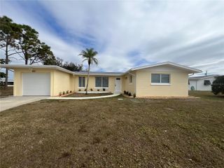 421 ADAMS COURT NW, Port Charlotte, FL 33952