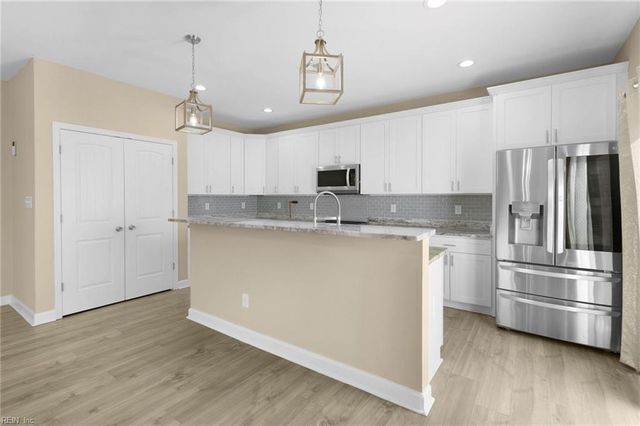 1224 Commerce AVE, Chesapeake, VA 23324