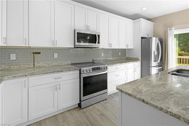 1224 Commerce AVE, Chesapeake, VA 23324