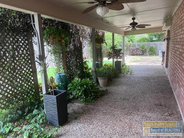 601 E Palm Valley Dr., Harlingen, TX 78552