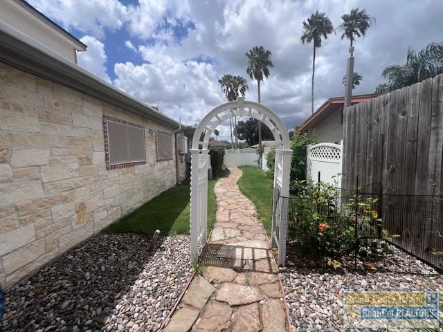 601 E Palm Valley Dr., Harlingen, TX 78552