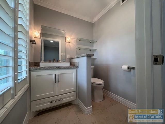 601 E Palm Valley Dr., Harlingen, TX 78552