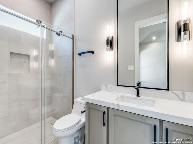 22114 Touring Ln, San Antonio, TX 78257