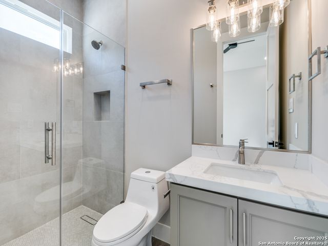 22114 Touring Ln, San Antonio, TX 78257