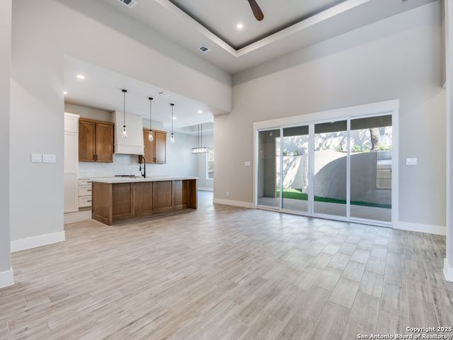 22114 Touring Ln, San Antonio, TX 78257