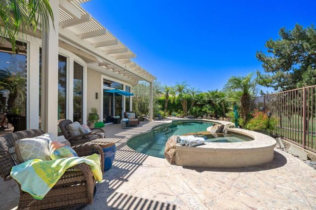 36291 Royal Sage Court, Palm Desert, CA 92211