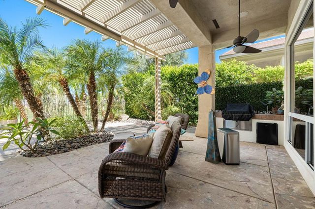 36291 Royal Sage Court, Palm Desert, CA 92211