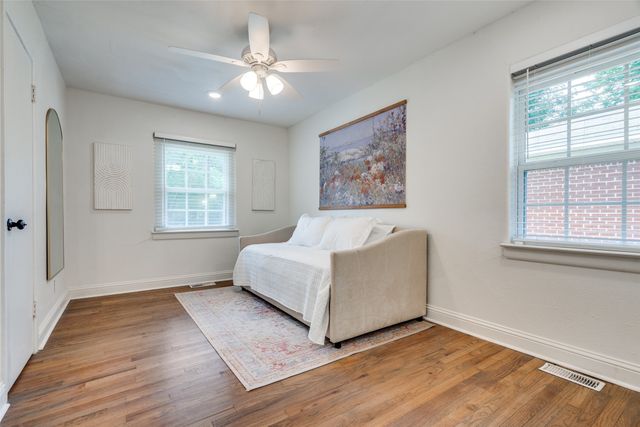 10225 Pinecrest Drive, Dallas, TX 75228