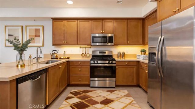 326 N Calvados Avenue, Azusa, CA 91702