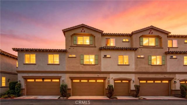326 N Calvados Avenue, Azusa, CA 91702