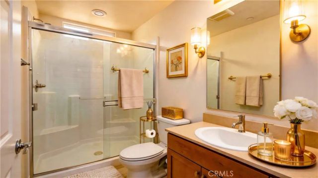 326 N Calvados Avenue, Azusa, CA 91702