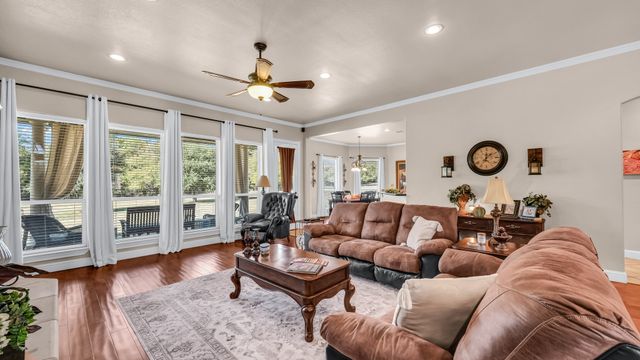 1144 Boling Ranch Road N, Azle, TX 76020