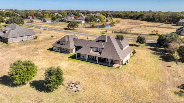 1144 Boling Ranch Road N, Azle, TX 76020