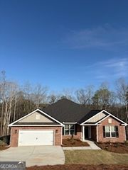 3350 Trevi Trail, Douglasville, GA 30135