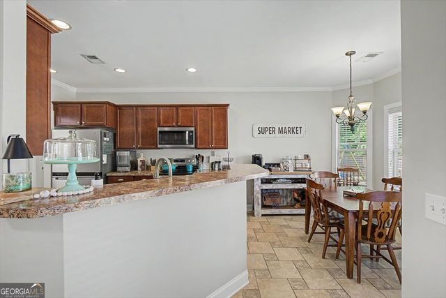 17 Maple Grove Drive, Adairsville, GA 30103