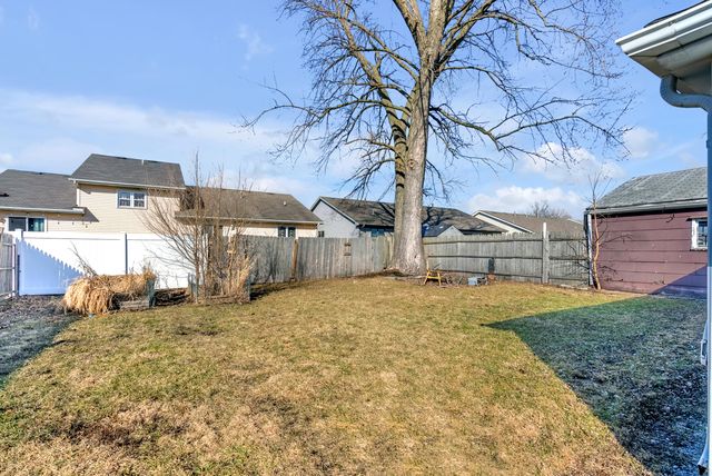 2623 Hart Road, Highland, IN 46322