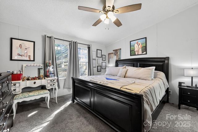 19 Morton Lane, Asheville, NC 28806