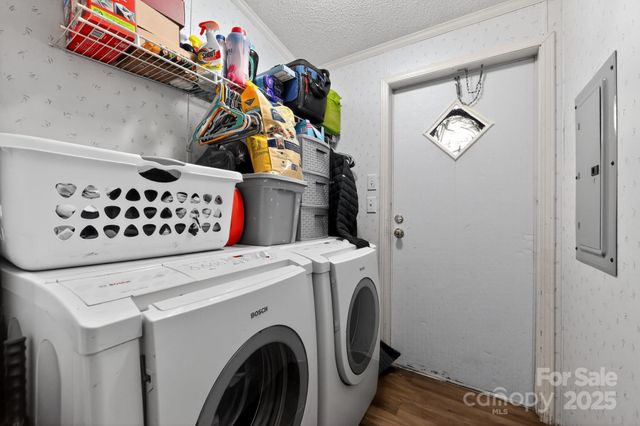 19 Morton Lane, Asheville, NC 28806