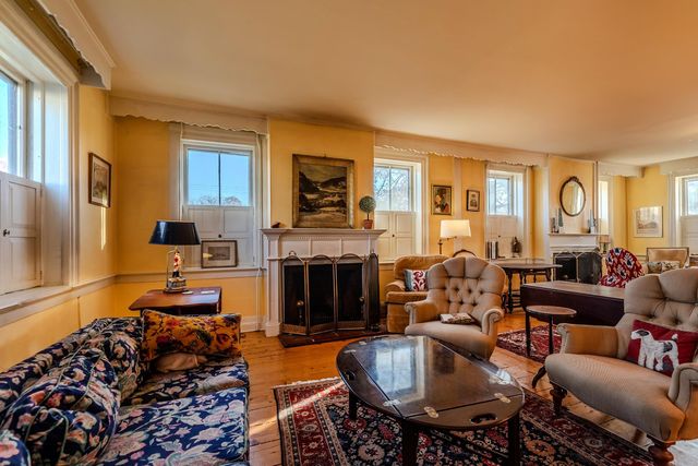 514 First Avenue, Chester, VT 05143