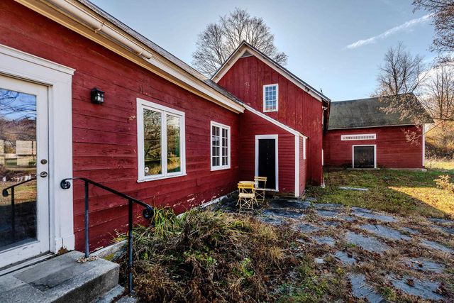 514 First Avenue, Chester, VT 05143