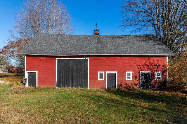 514 First Avenue, Chester, VT 05143