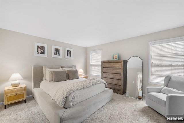 900 Somerset Court, Ramsey, NJ 07446