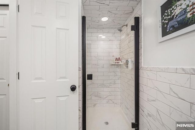 900 Somerset Court, Ramsey, NJ 07446