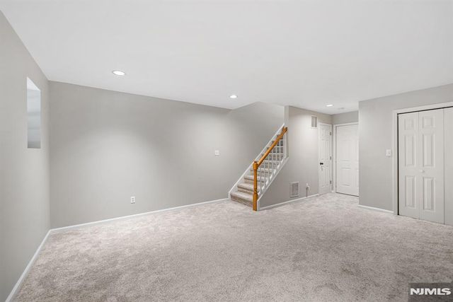 900 Somerset Court, Ramsey, NJ 07446