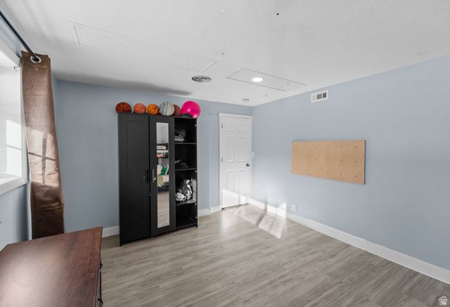 1371 E SUDBURY AVE, Sandy, UT 84093