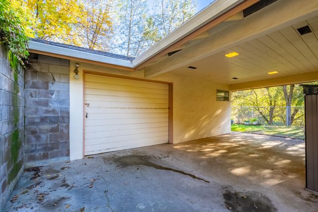 2697 Morrene Dr, Placerville, CA 95667