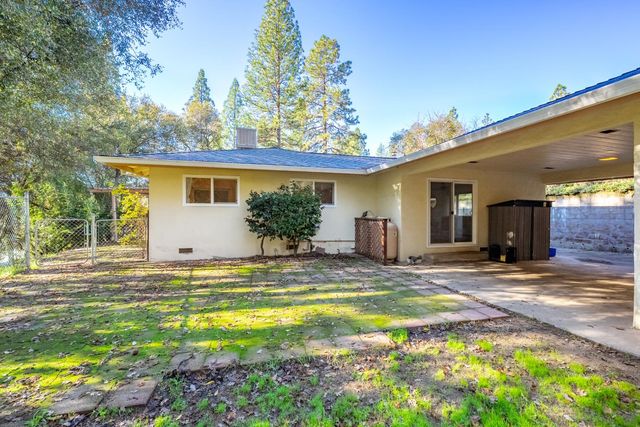 2697 Morrene Dr, Placerville, CA 95667