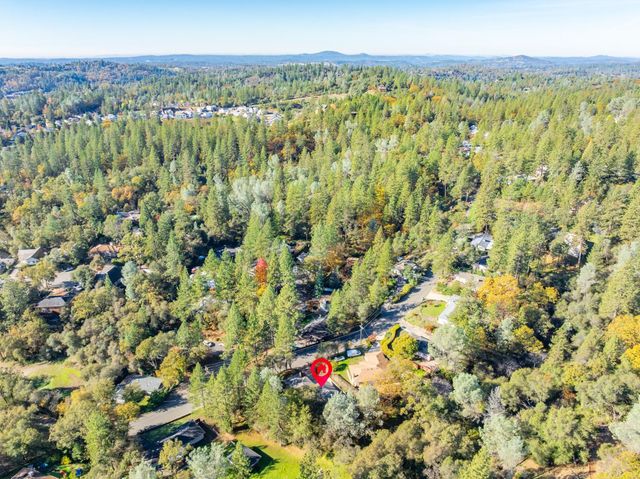 2697 Morrene Dr, Placerville, CA 95667