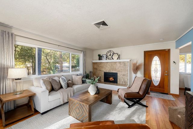 2697 Morrene Dr, Placerville, CA 95667